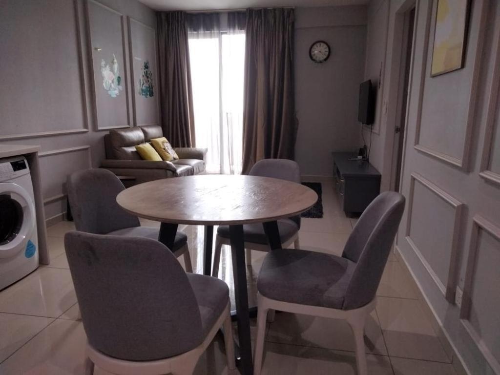 Host Assist Homestay By Ha I-City Shah Alam Eksteriør bilde